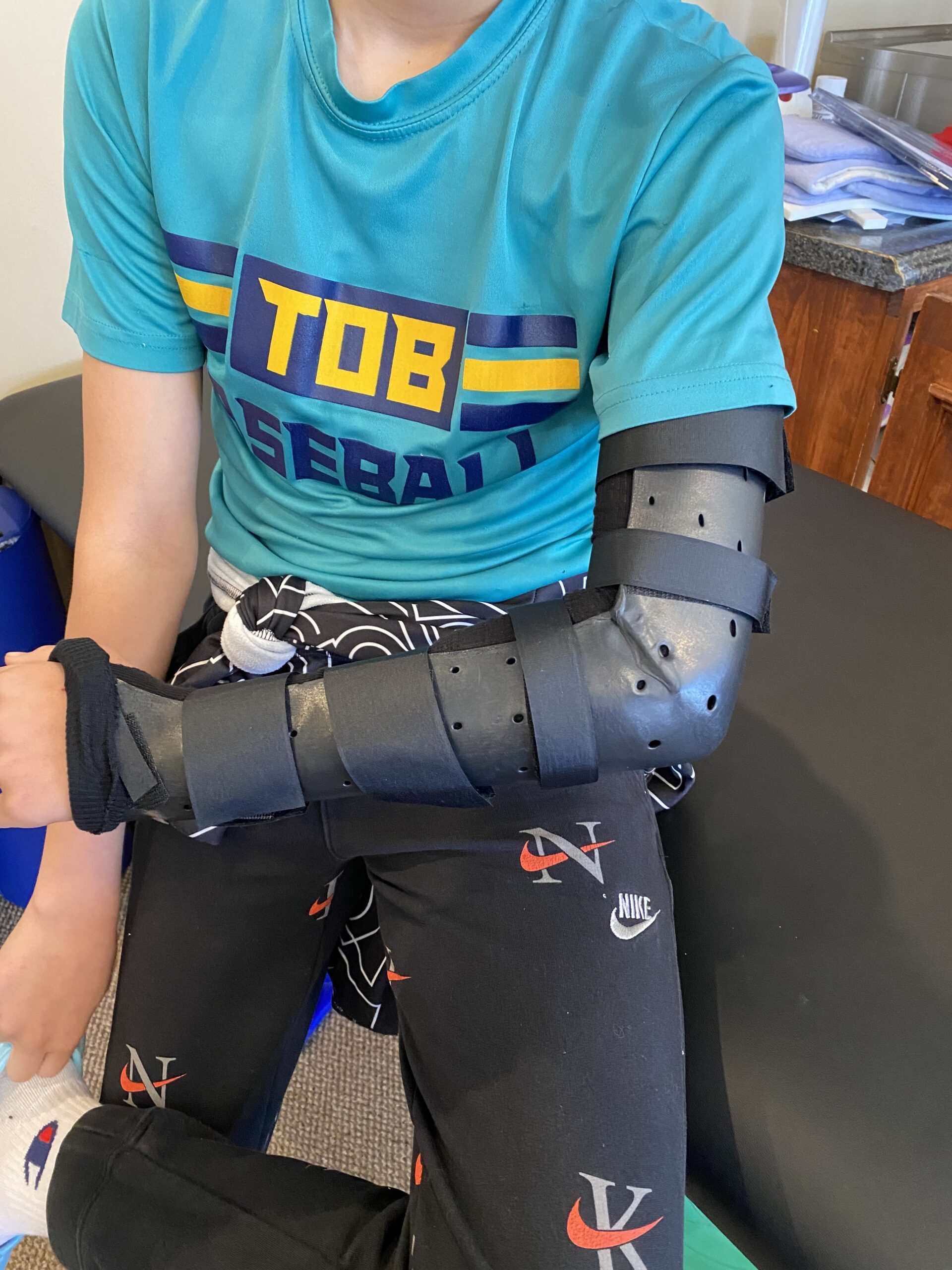 IMG_9041 Arm Sling